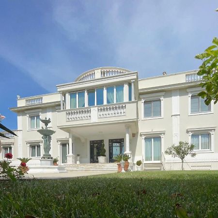 Villa Bianca A Few Steps By The Sea With Exclusive Garden & Jacuzzi Livorno Exterior foto