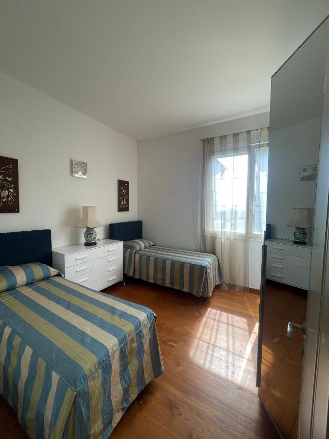 Villa Bianca A Few Steps By The Sea With Exclusive Garden & Jacuzzi Livorno Exterior foto