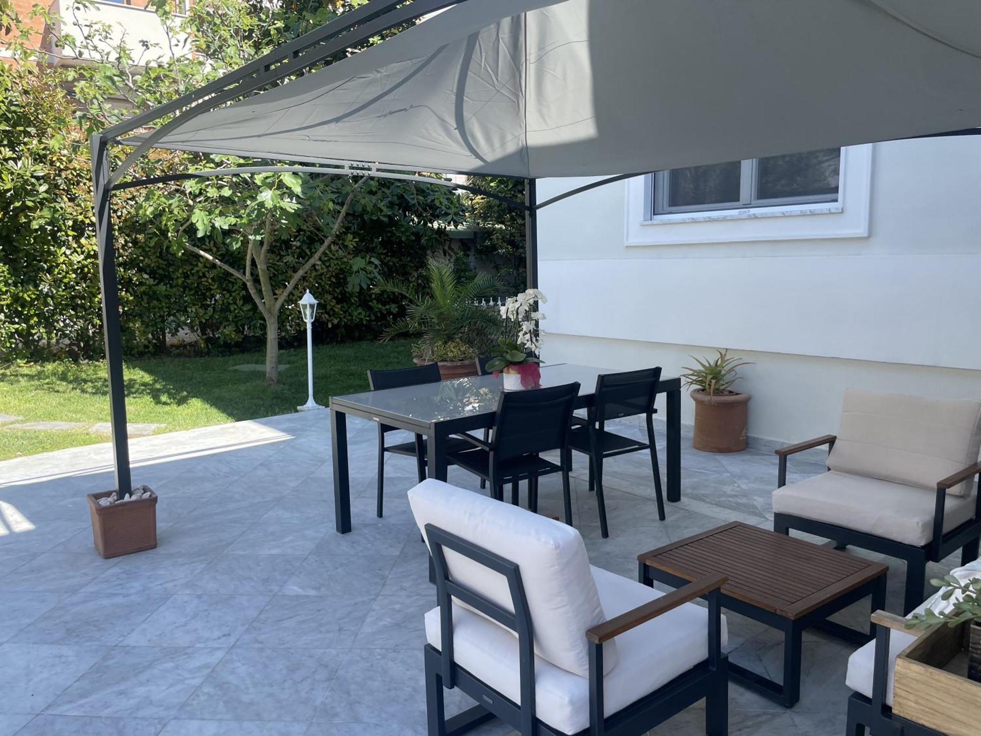 Villa Bianca A Few Steps By The Sea With Exclusive Garden & Jacuzzi Livorno Exterior foto